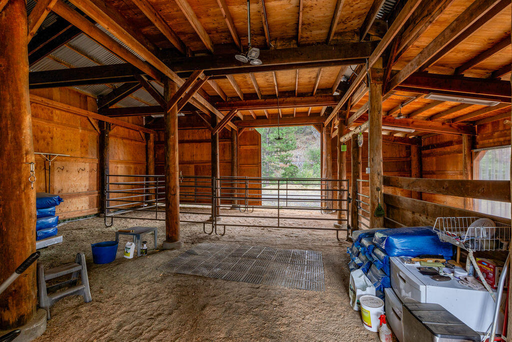 2245 Colestin Road Ashland, OR 97520 - Photo 43 of 69 ApexCR(18)