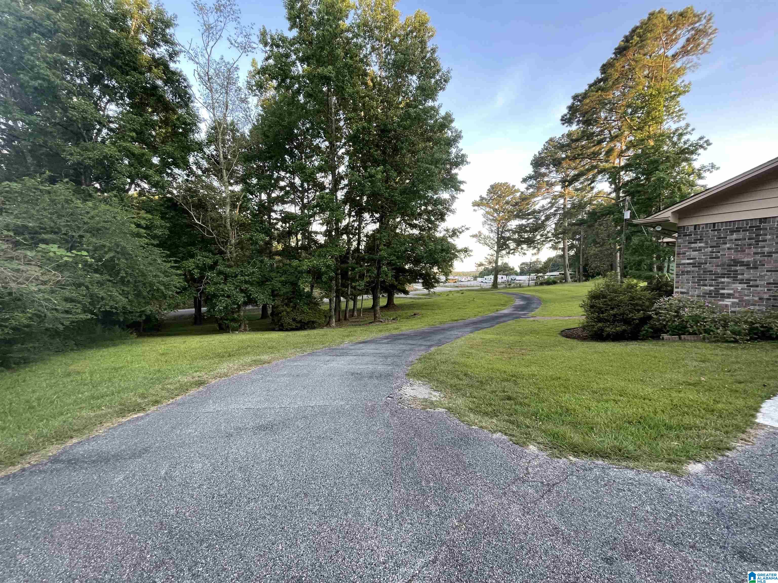 1233 Highway 440 Chelsea, AL 35043 - Photo 4 of 5