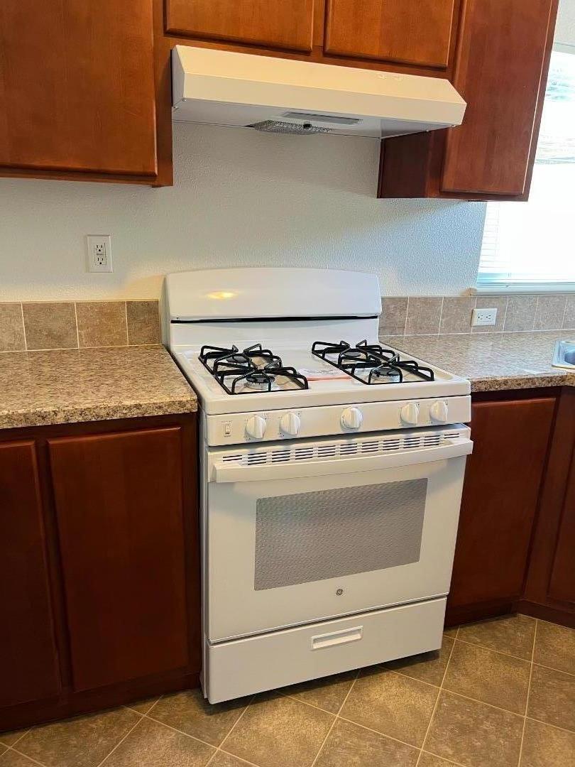 356 Reservation Road, Unit 93 Marina, CA 93933 - Photo 7 of 12 Gallery Image 7