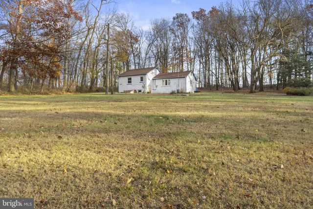 $225,000 | 198 Glenrose Road, Coatesville, PA 19320