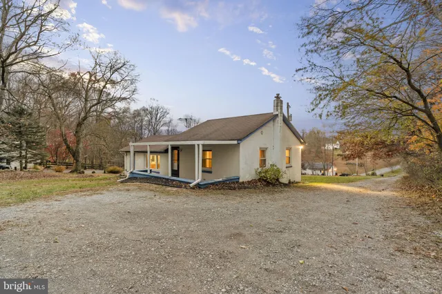 $225,000 | 198 Glenrose Road, Coatesville, PA 19320