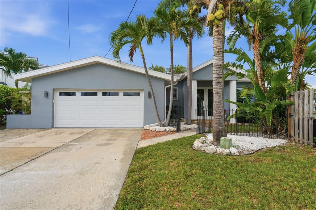 16115 4th Street East Redington Beach, FL 33708 - Photo 3 of 45