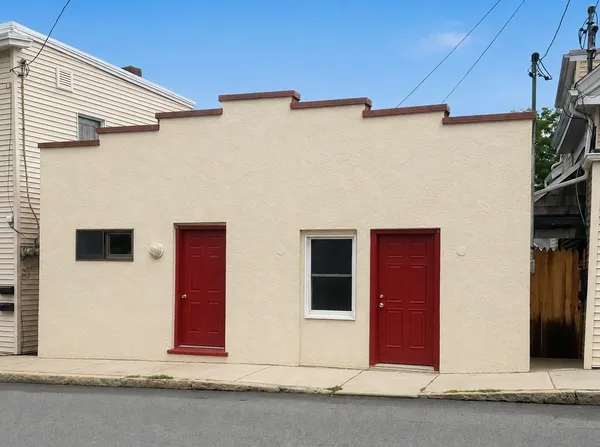 $409,000 | 139 A Prospect Street, Gloucester, MA 01930