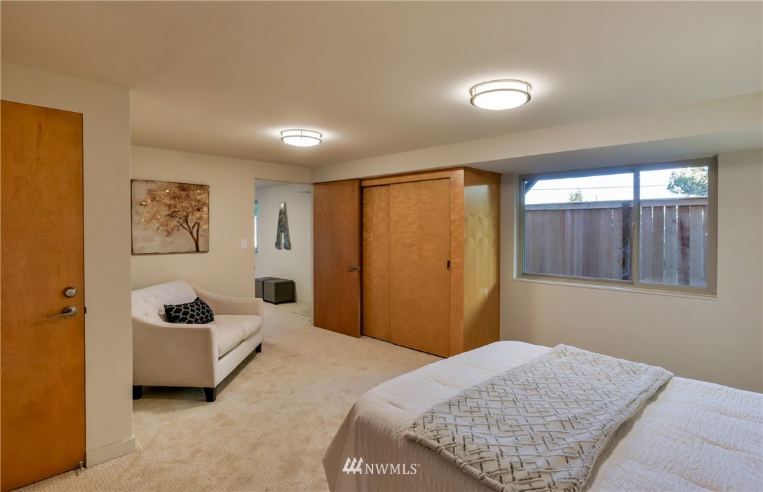 4026 Southwest Director Street Seattle, WA 98136 - Photo 20 of 22 Gallery Image 20