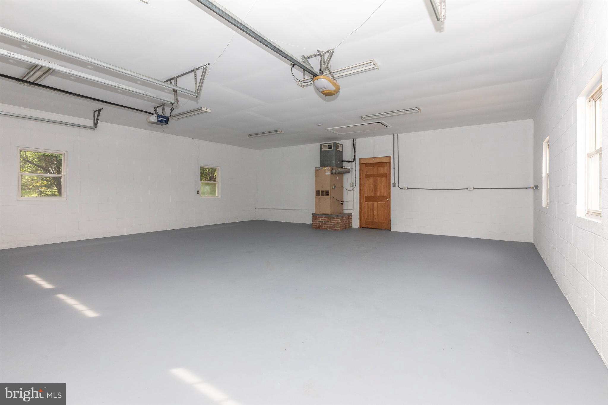 1711 Greenfield Road Adamstown, MD 21710 - Photo 38 of 52 Main Garage