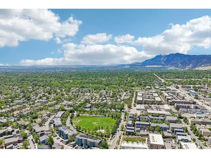 $699,900 | 4730 Holiday Drive, Unit 201, Boulder, CO 80304