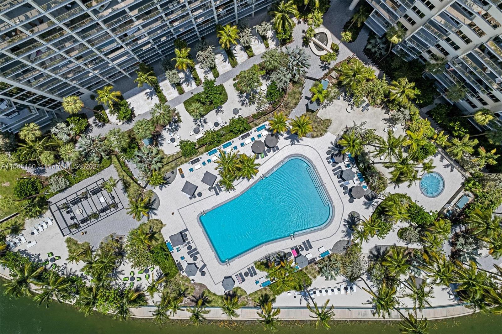 1500 Bay Road, Unit 1174S Miami Beach, FL 33139 - Photo 32 of 44 Gallery Image 32