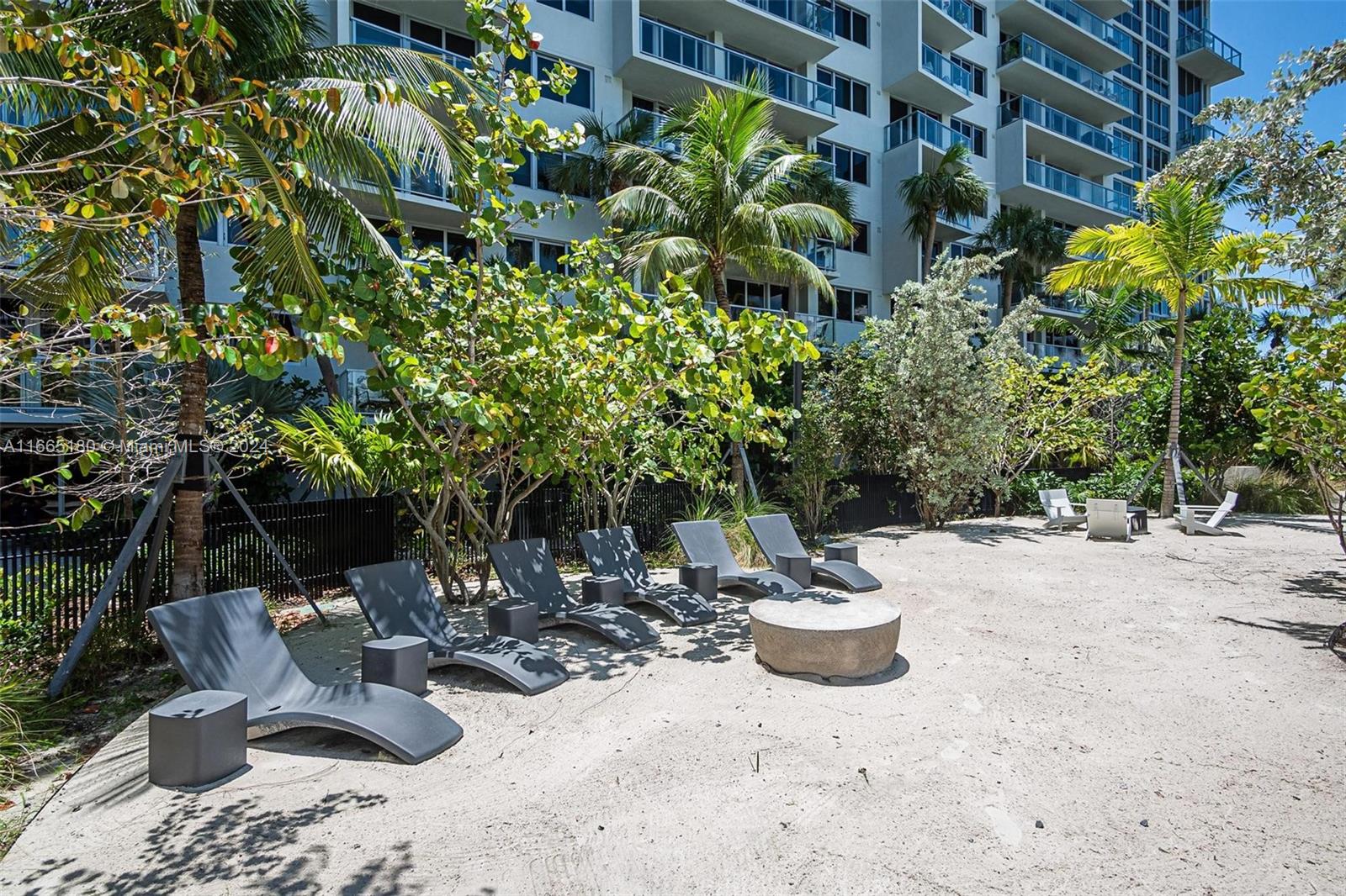 1500 Bay Road, Unit 1174S Miami Beach, FL 33139 - Photo 41 of 44 Gallery Image 41