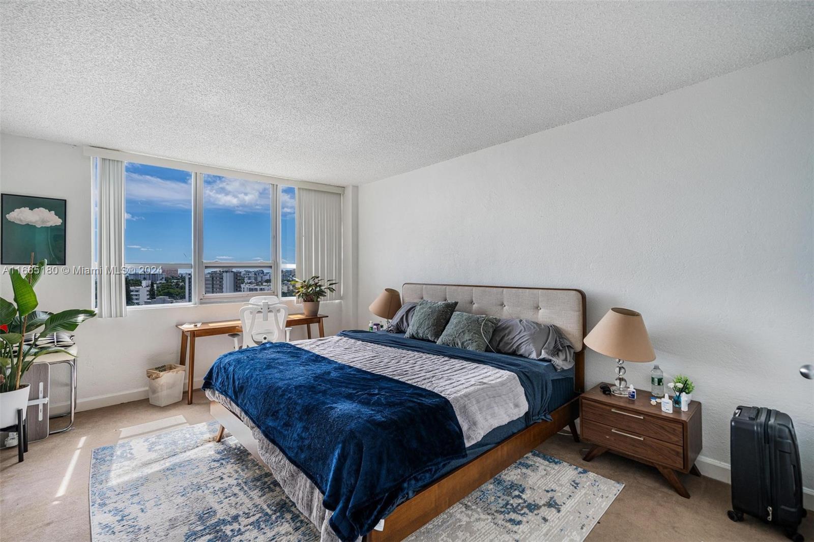 1500 Bay Road, Unit 1174S Miami Beach, FL 33139 - Photo 9 of 44 Gallery Image 9