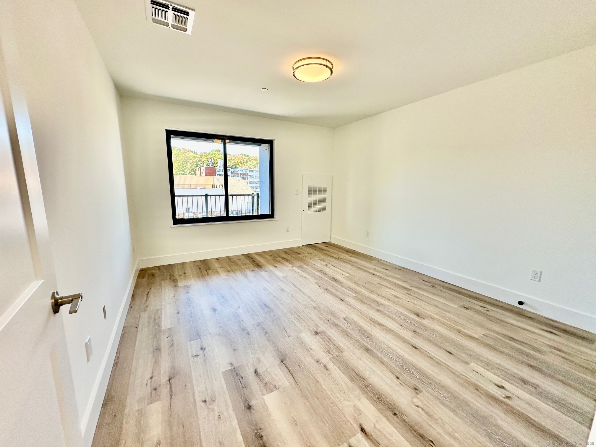 414 Mather Street, Unit 1 Hamden, CT 06514 - Photo 8 of 9