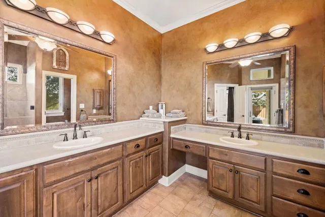 a view of a workspace with furniture