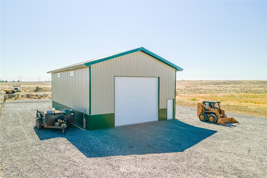 2377 12.8 Road Northwest Ephrata, WA 98823 - Photo 4 of 14 Gallery Image 4