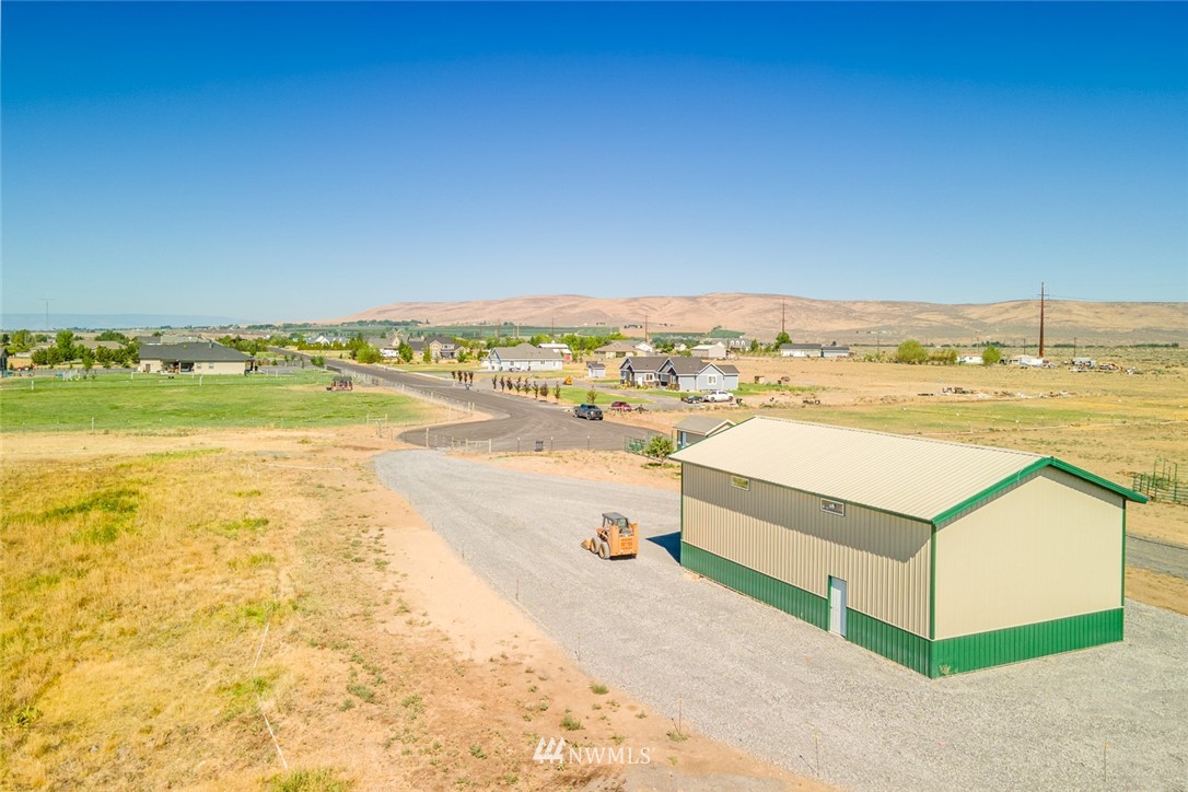 2377 12.8 Road Northwest Ephrata, WA 98823 - Photo 5 of 14 Gallery Image 5
