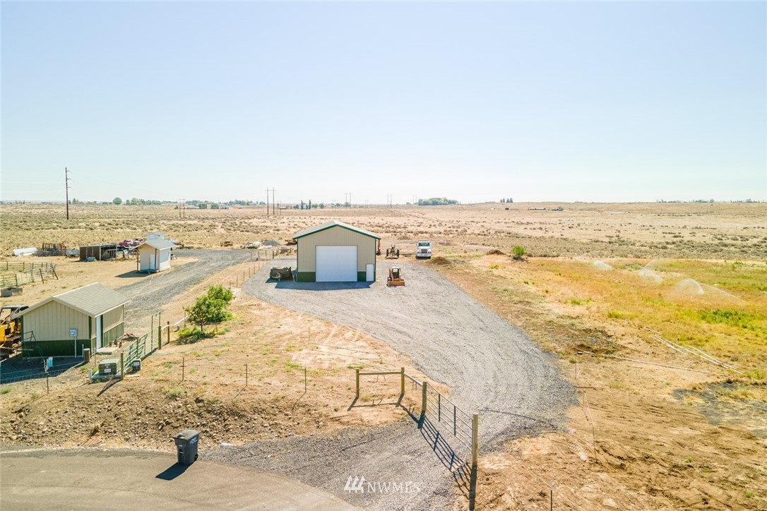 2377 12.8 Road Northwest Ephrata, WA 98823 - Photo 10 of 14 Gallery Image 10
