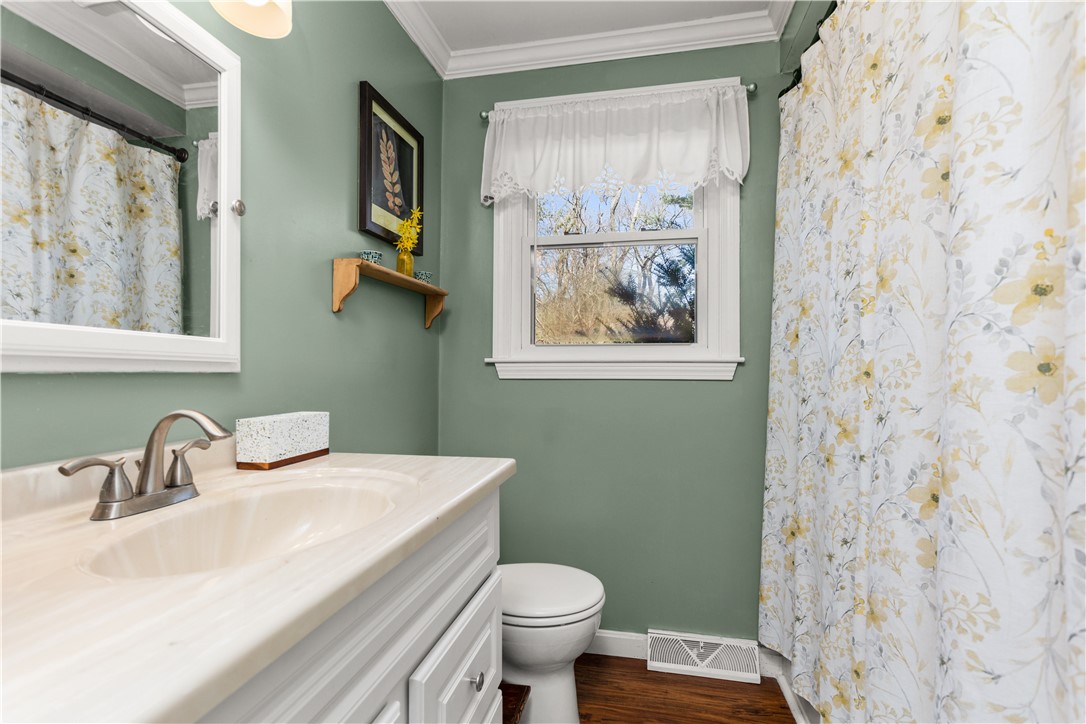 404 Newcomb Road North Kingstown, RI 02852 - Photo 17 of 44 Gallery Image 17