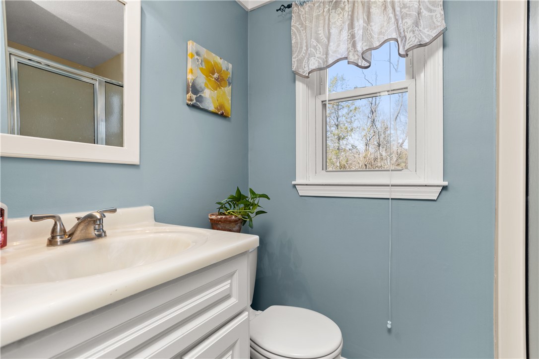 404 Newcomb Road North Kingstown, RI 02852 - Photo 27 of 44 Gallery Image 27