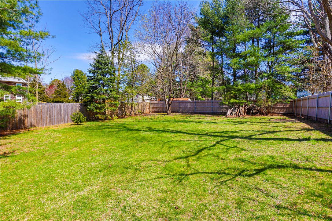 404 Newcomb Road North Kingstown, RI 02852 - Photo 36 of 44 Gallery Image 36