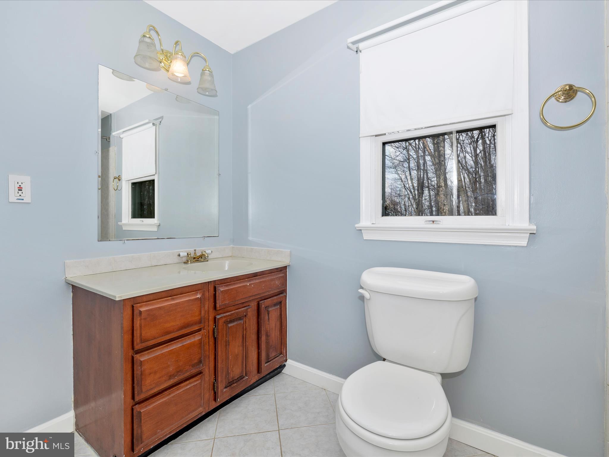14108 Peddicord Road Mount Airy, MD 21771 - Photo 23 of 43 2nd bathroom upper level