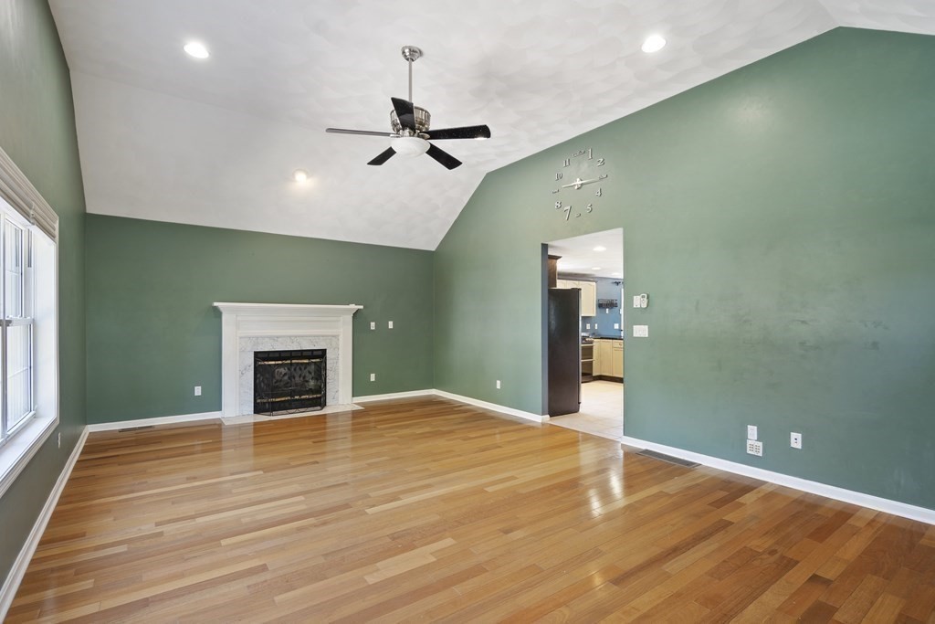 6 Chestnut Way Methuen, MA 01844 - Photo 14 of 42 Gallery Image 14