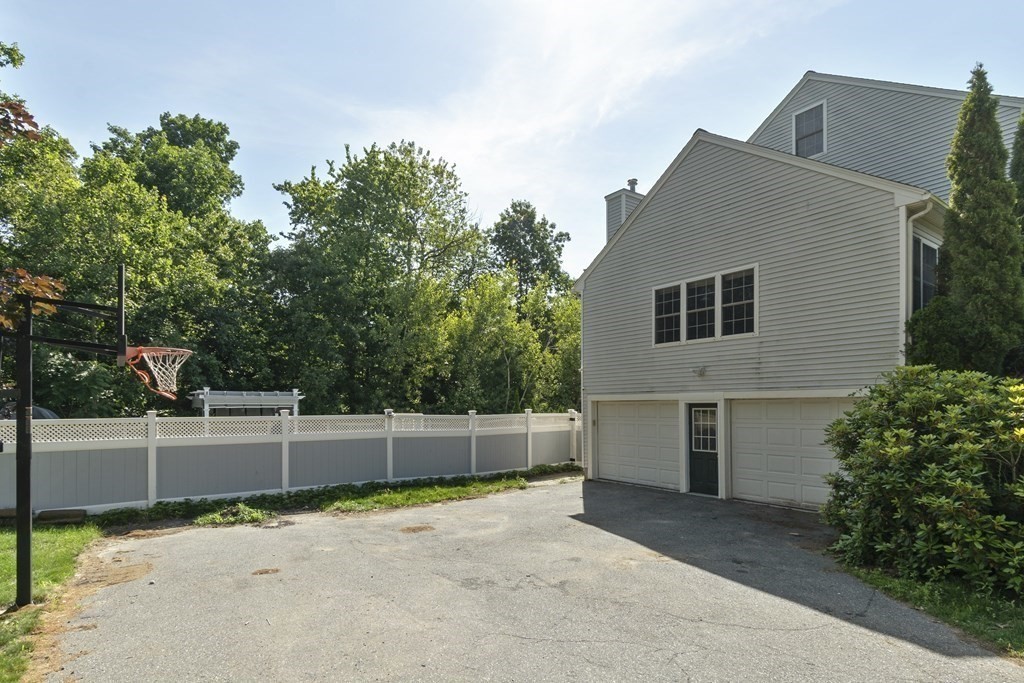 6 Chestnut Way Methuen, MA 01844 - Photo 41 of 42 Gallery Image 41