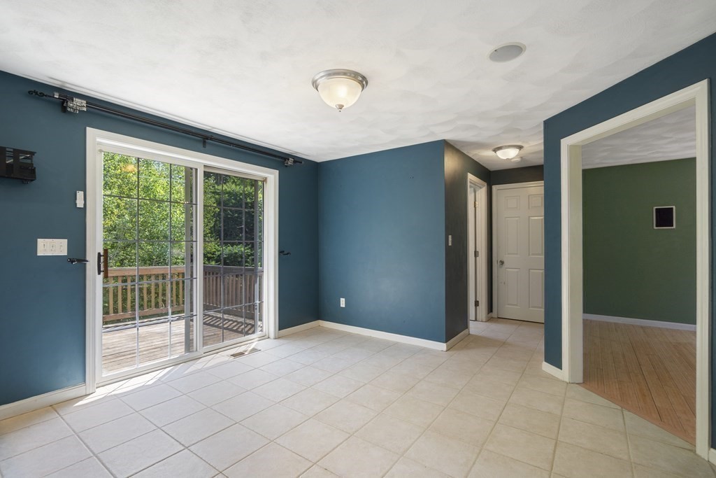 6 Chestnut Way Methuen, MA 01844 - Photo 9 of 42 Gallery Image 9