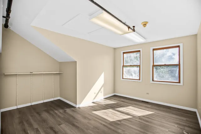 $395,000 | 1203 Lisle Place, Lisle, IL 60532