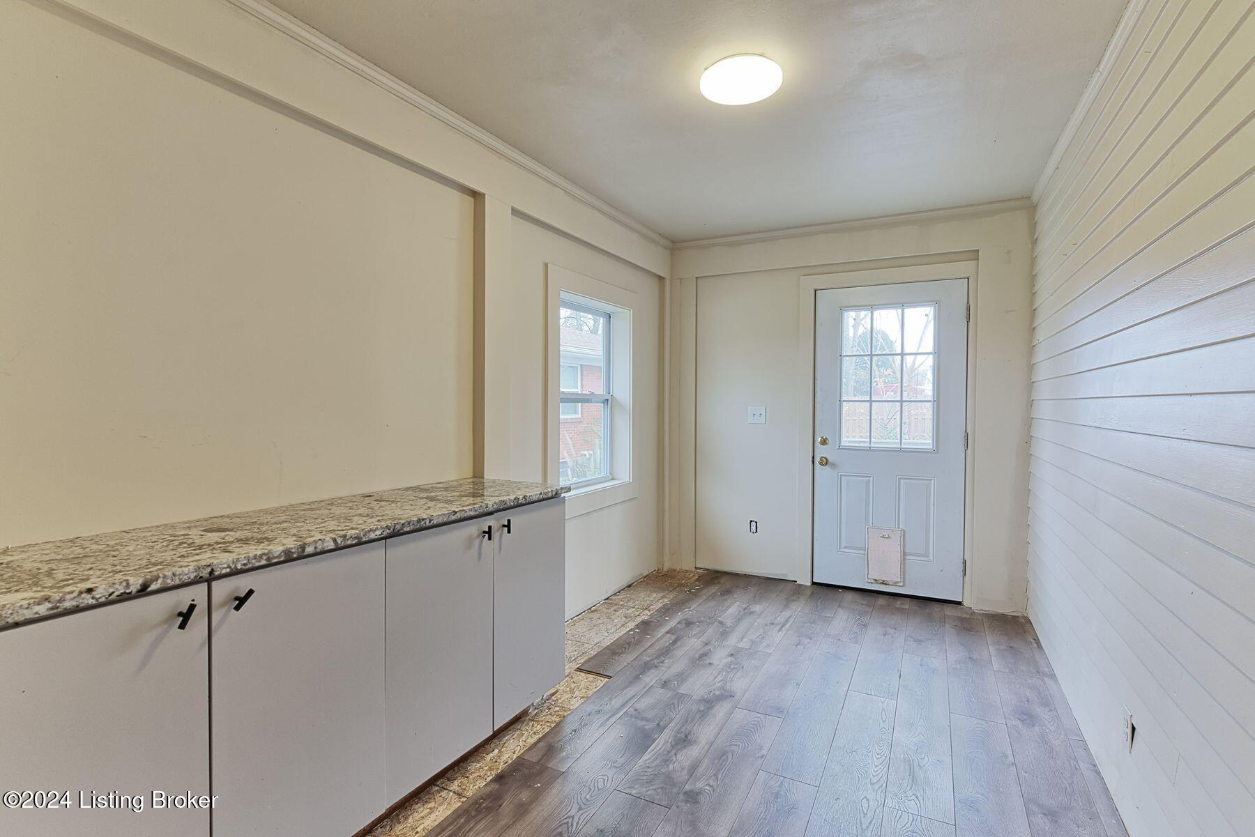 3207 Maple Road Louisville, KY 40299 - Photo 18 of 29 Mudroom