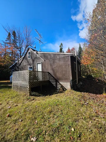 $109,000 | 978 North Monson (n Guilford) Road, Abbot, ME 04406