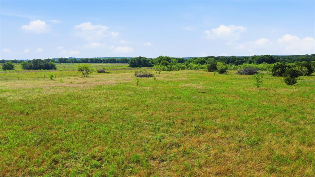 106 Private 191 Road Blum, TX 76627 - Photo 7 of 12
