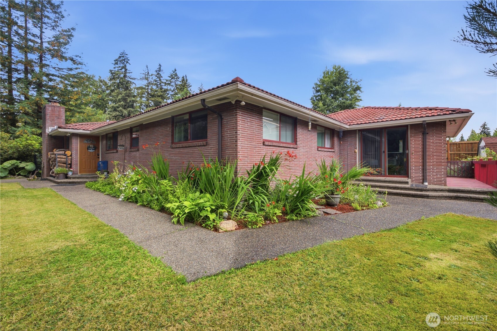 1405 Shaw Road East Puyallup, WA 98372 - Photo 29 of 39 Gallery Image 29