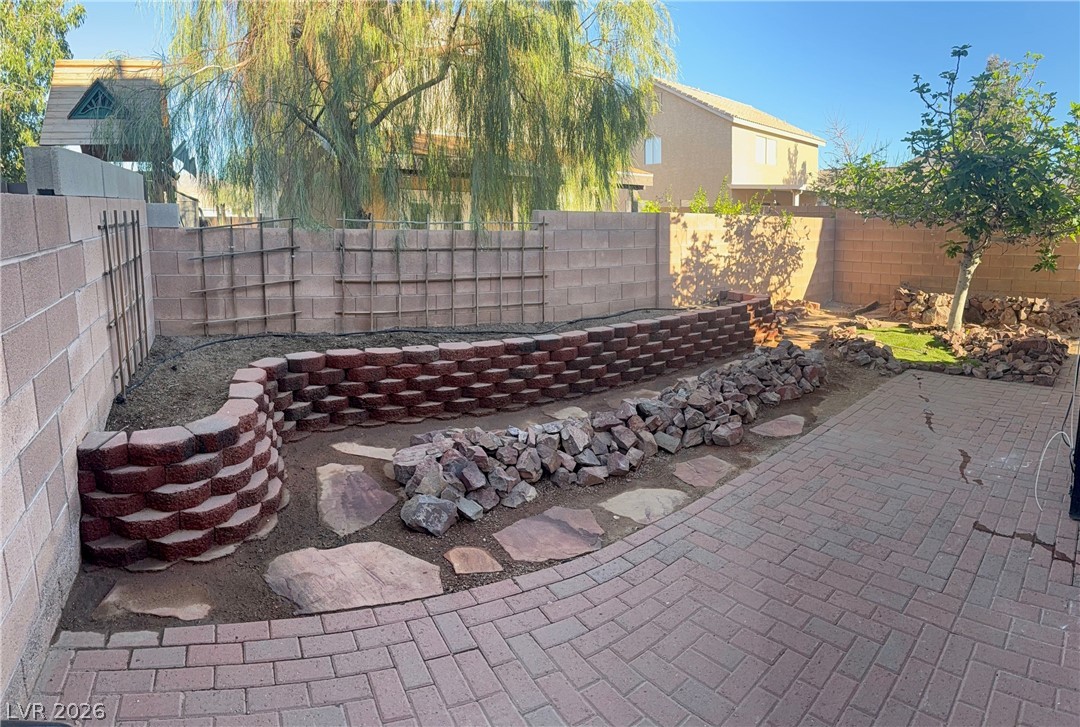 736 Spotted Eagle Street Henderson, NV 89015 - Photo 18 of 19