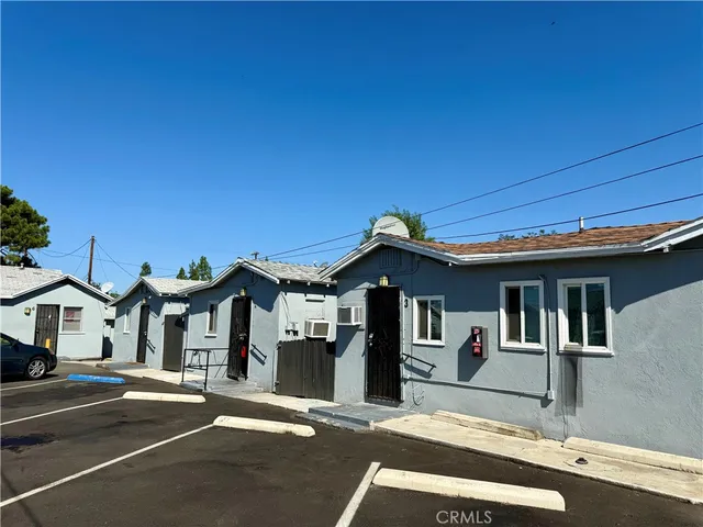 $3,220,000 | 123 North Inez Street, Hemet, CA 92543