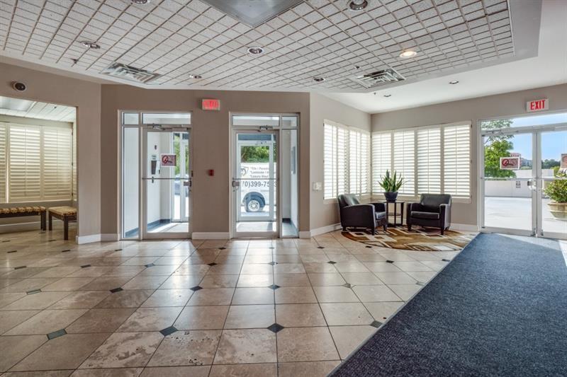 587 Virginia Avenue Northeast, Unit 605 Atlanta, GA 30306 - Photo 24 of 32