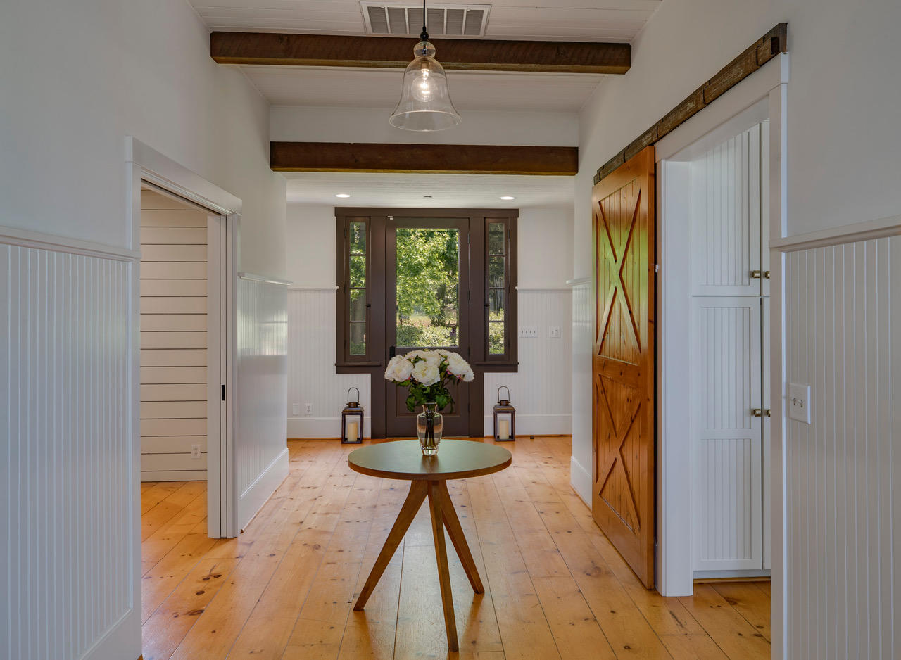 6977 Shepard Mesa Road Carpinteria, CA 93013 - Photo 8 of 22 Entry