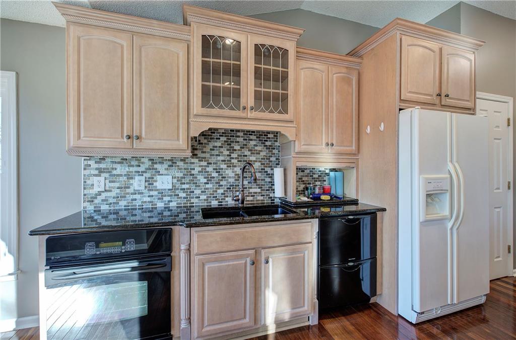 47 Cliffhanger Pointe Southwest Euharlee, GA 30120 - Photo 16 of 65