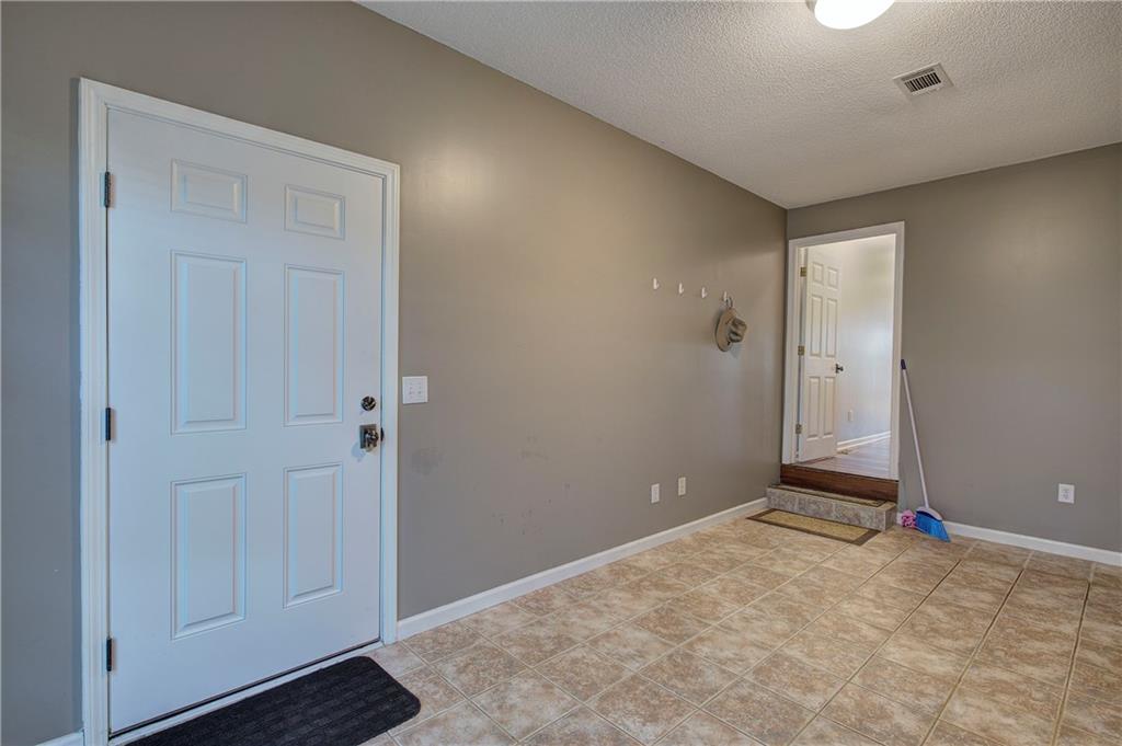 47 Cliffhanger Pointe Southwest Euharlee, GA 30120 - Photo 21 of 65