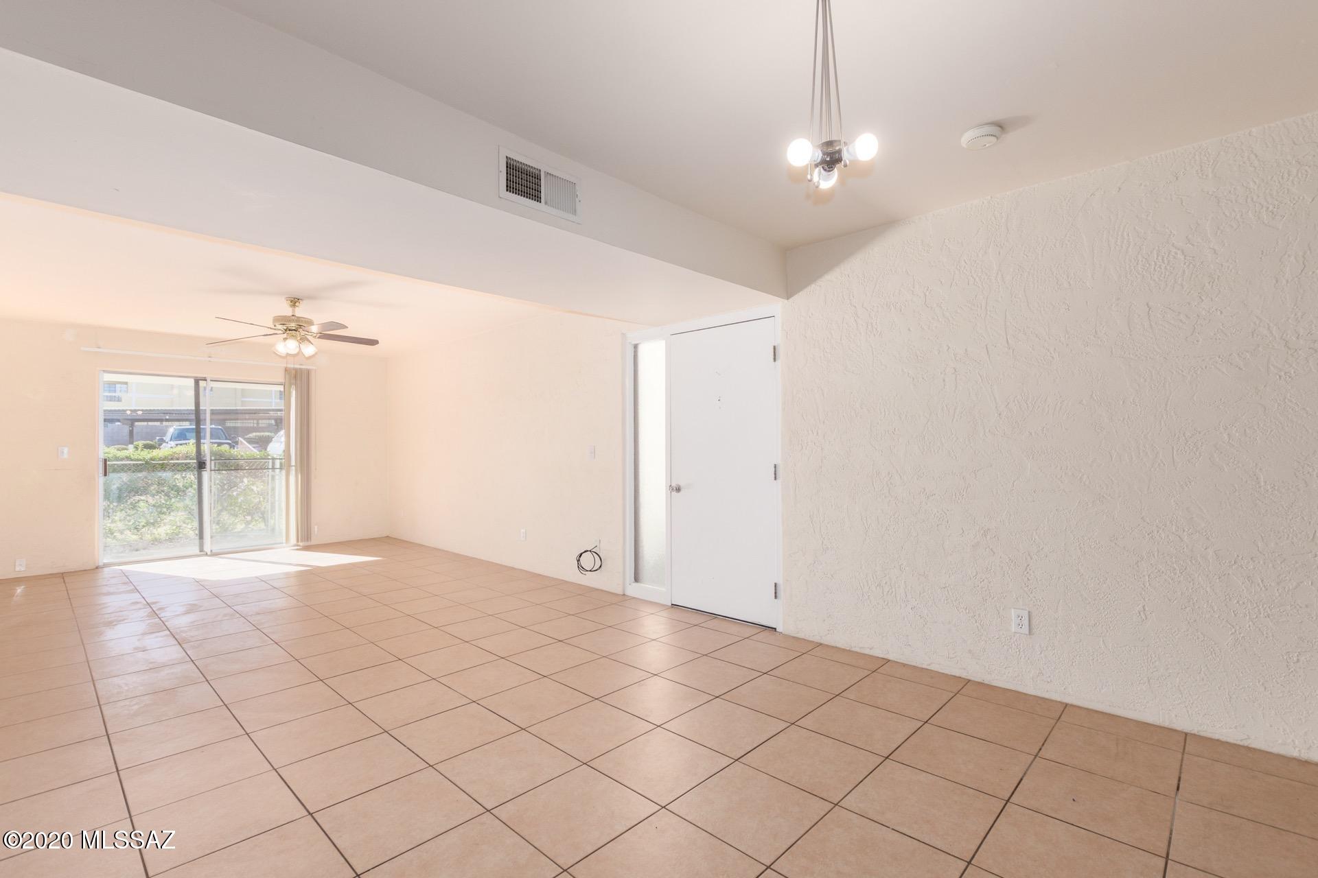 625 South Prudence Road, Unit 104 Tucson, AZ 85710 - Photo 14 of 25