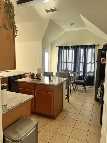 $2,600 | 1158 Beechwood Lane, Cedar Hill, TX 75104