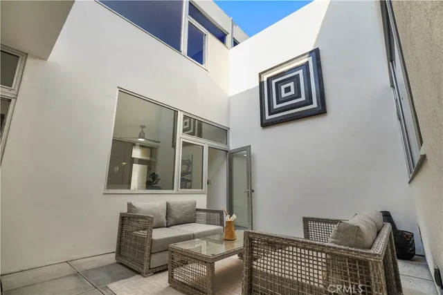 $2,199,000 | 1121 Abbot Kinney Boulevard, Unit 3, Venice, CA 90291