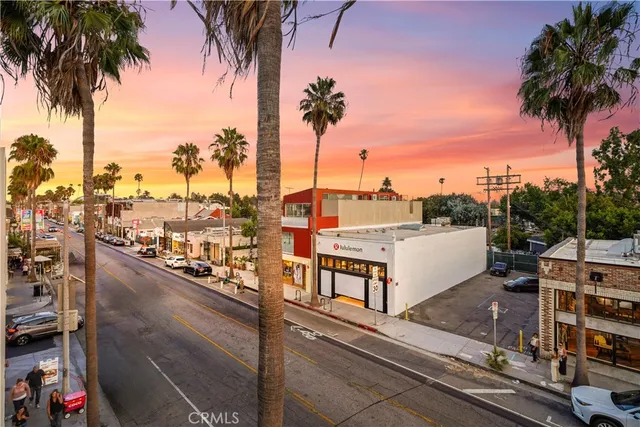 $2,199,000 | 1121 Abbot Kinney Boulevard, Unit 3, Venice, CA 90291