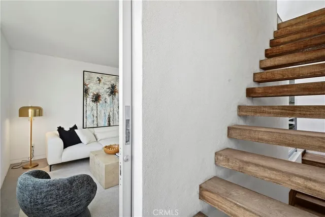 $2,199,000 | 1121 Abbot Kinney Boulevard, Unit 3, Venice, CA 90291
