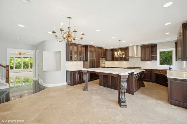 $10,500 | 2305 Tennyson Lane, Highland Park, IL 60035