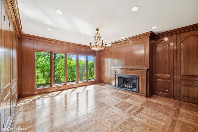 $10,500 | 2305 Tennyson Lane, Highland Park, IL 60035