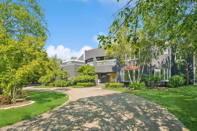 $10,500 | 2305 Tennyson Lane, Highland Park, IL 60035