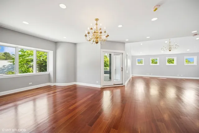 $10,500 | 2305 Tennyson Lane, Highland Park, IL 60035