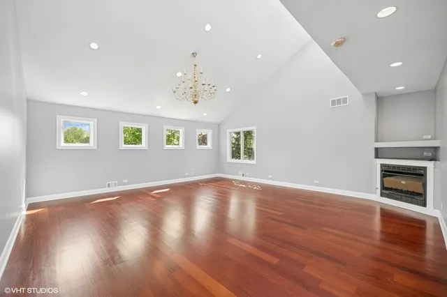 $10,500 | 2305 Tennyson Lane, Highland Park, IL 60035