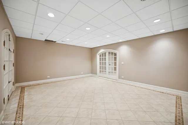 $10,500 | 2305 Tennyson Lane, Highland Park, IL 60035