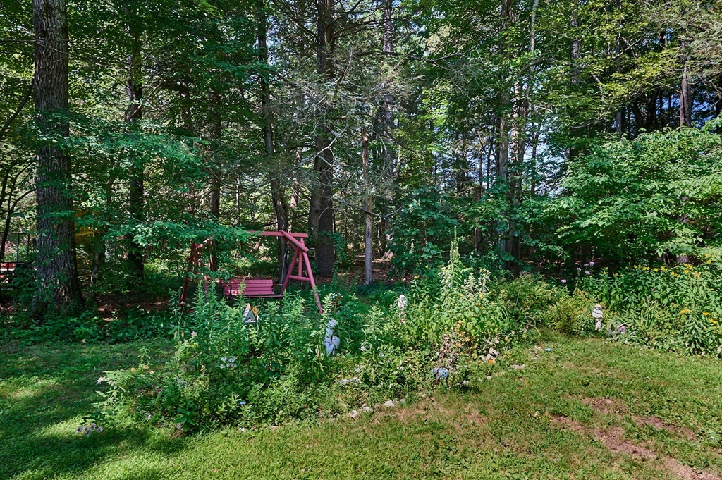 127 Pomeroy Meadow Road Southampton, MA 01073 - Photo 32 of 42 Gallery Image 32