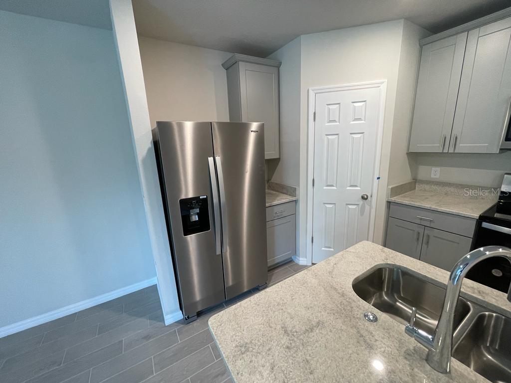 418 Legacy Loop Davenport, FL 33896 - Photo 10 of 55