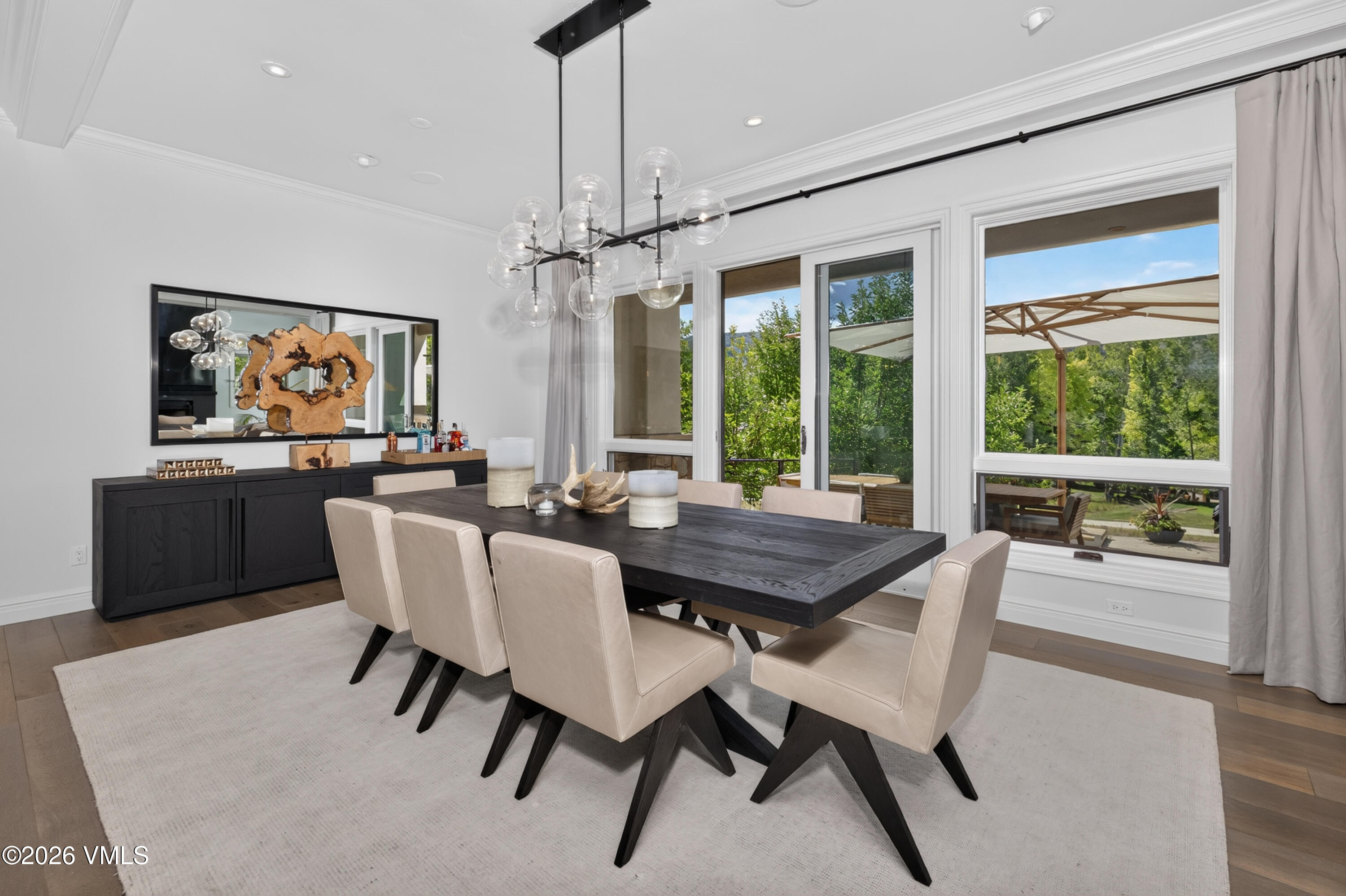 1121 Berry Creek Road, Unit A1 Edwards, CO 81632 - Photo 6 of 40 Spacious dining room